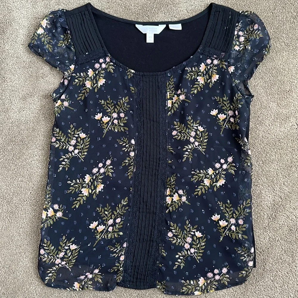 Lauren Conrad capped sheer sleeved scoop neck pullover blouse - Picture 5 of 9